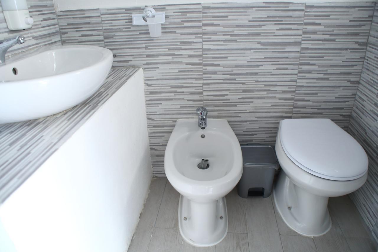 Palazzo Melnis Bed & Breakfast Cefalu Luaran gambar